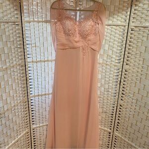 Elegant Light Pink Evening Gown size 8. No tags.